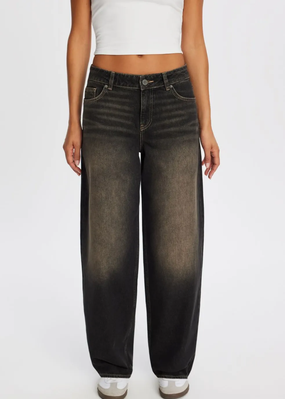 Balloon jeans