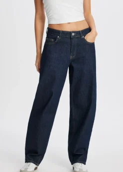 Barrel fit jeans