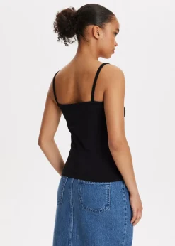 Basic singlet