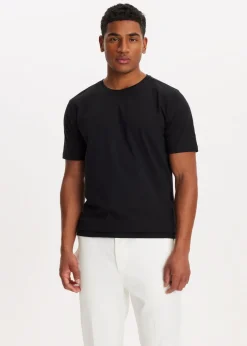 Basic t-shirt