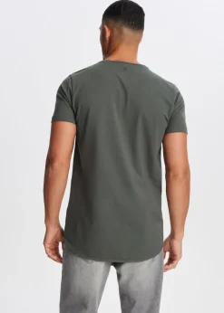 Basic t-shirt