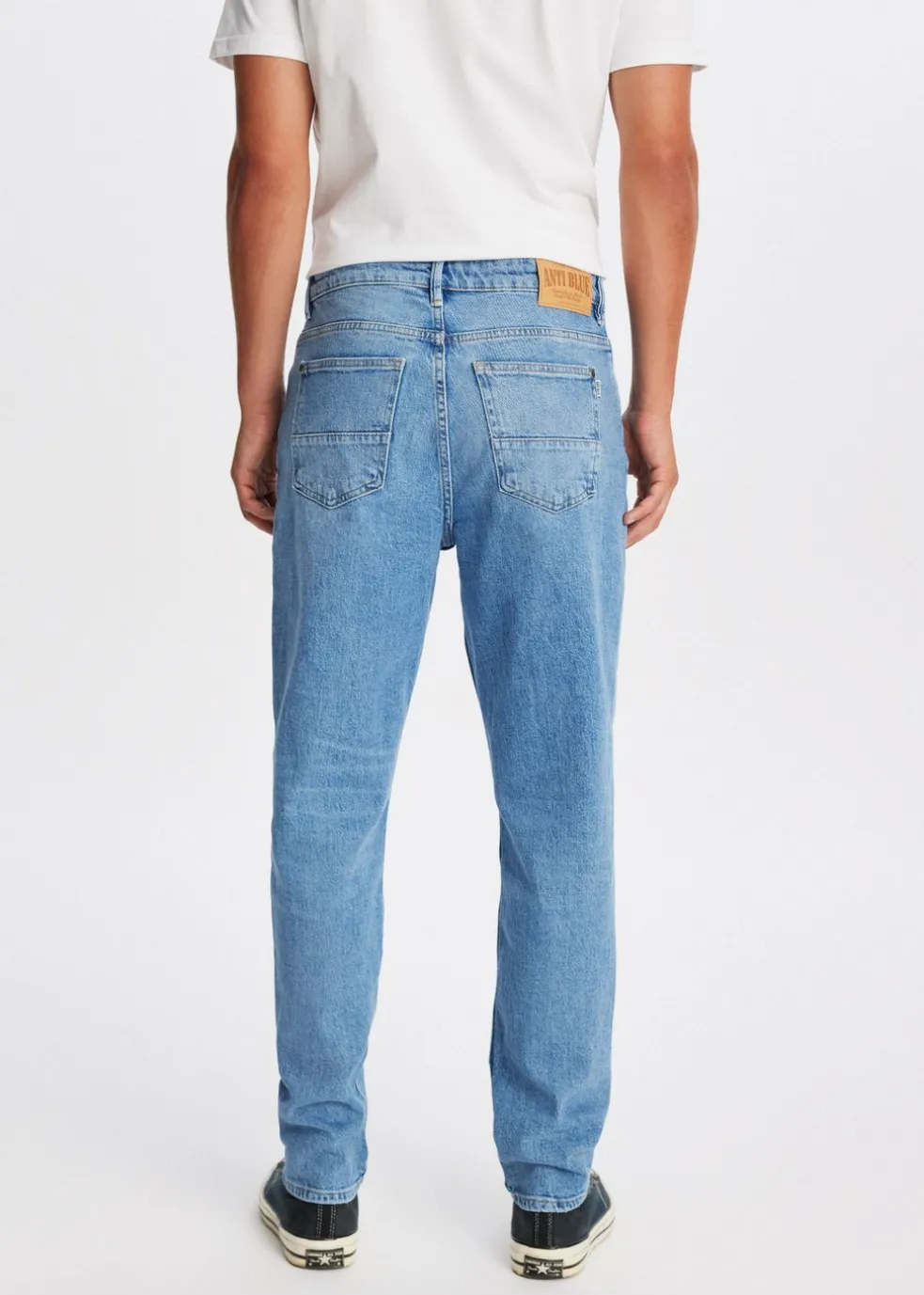 Bruce relaxed tapered jeans