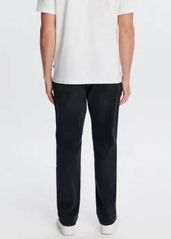Comfort straight jeans