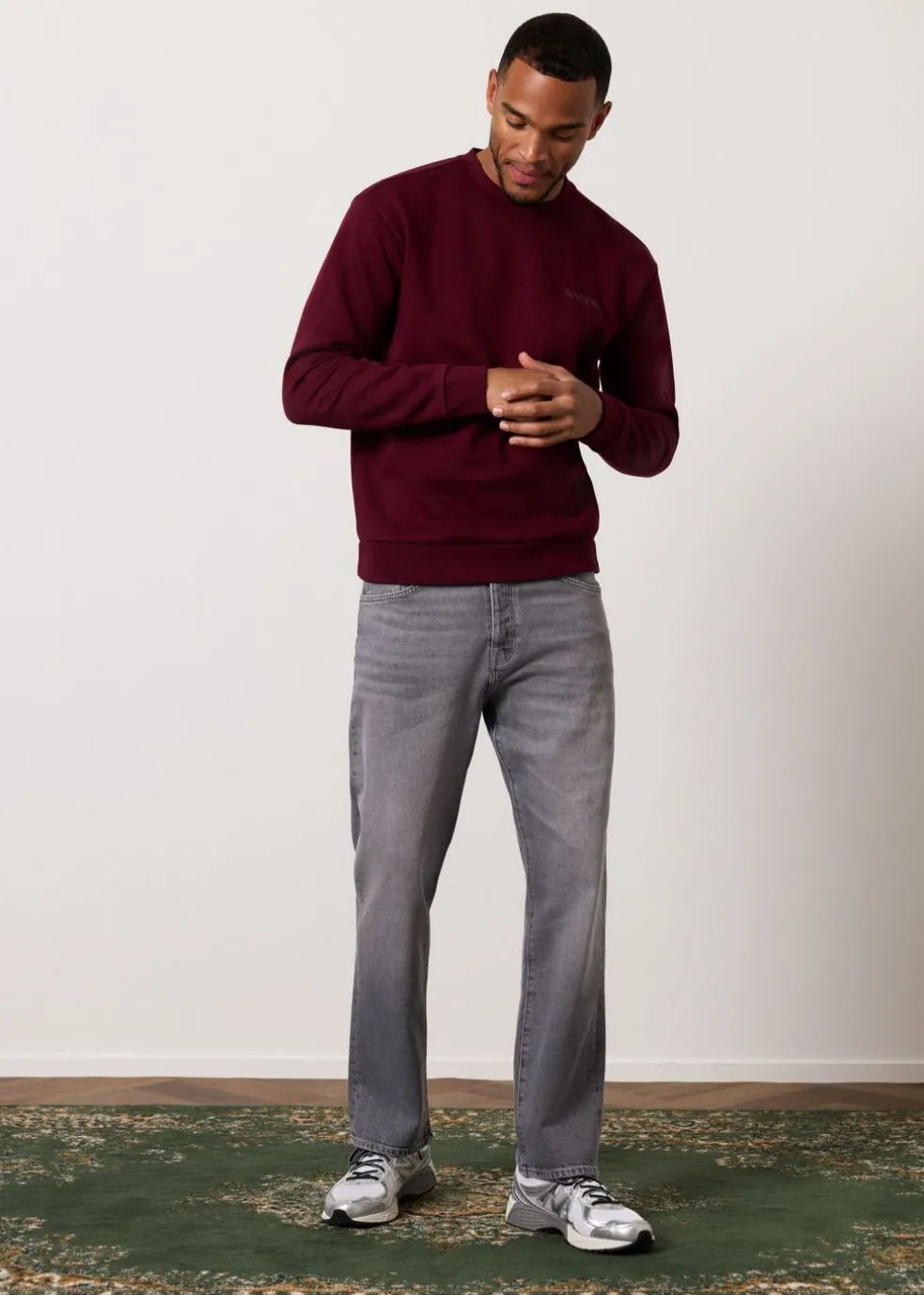 Comfort straight jeans