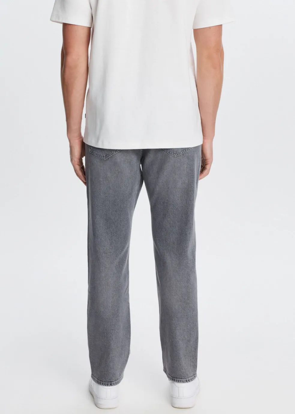 Comfort straight jeans