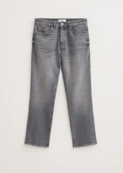 Comfort straight jeans