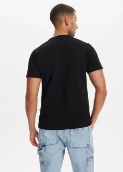 Essential organic t-shirt