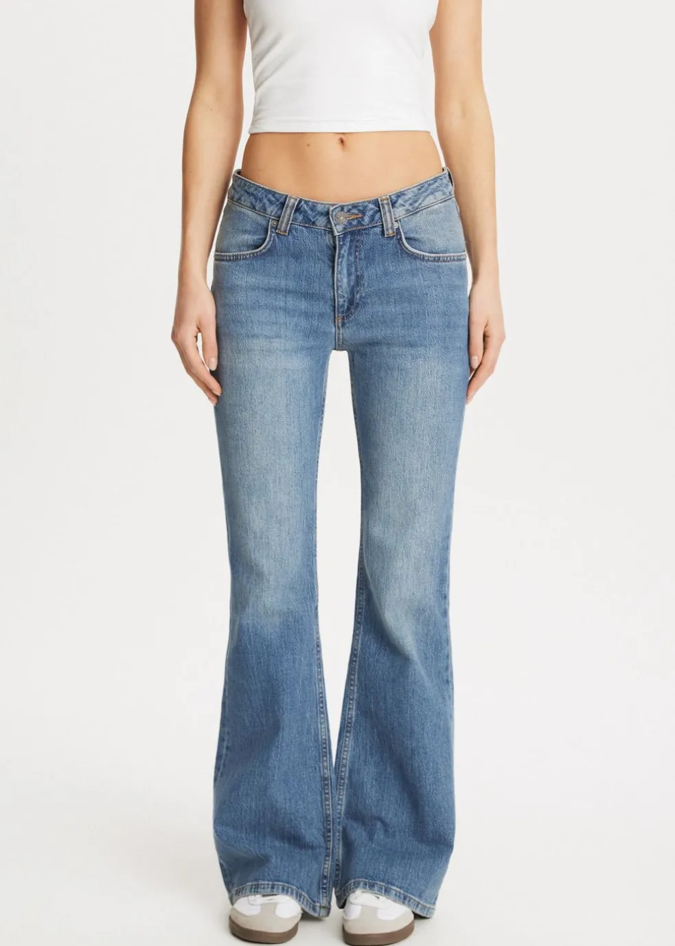 Fancy flared jeans
