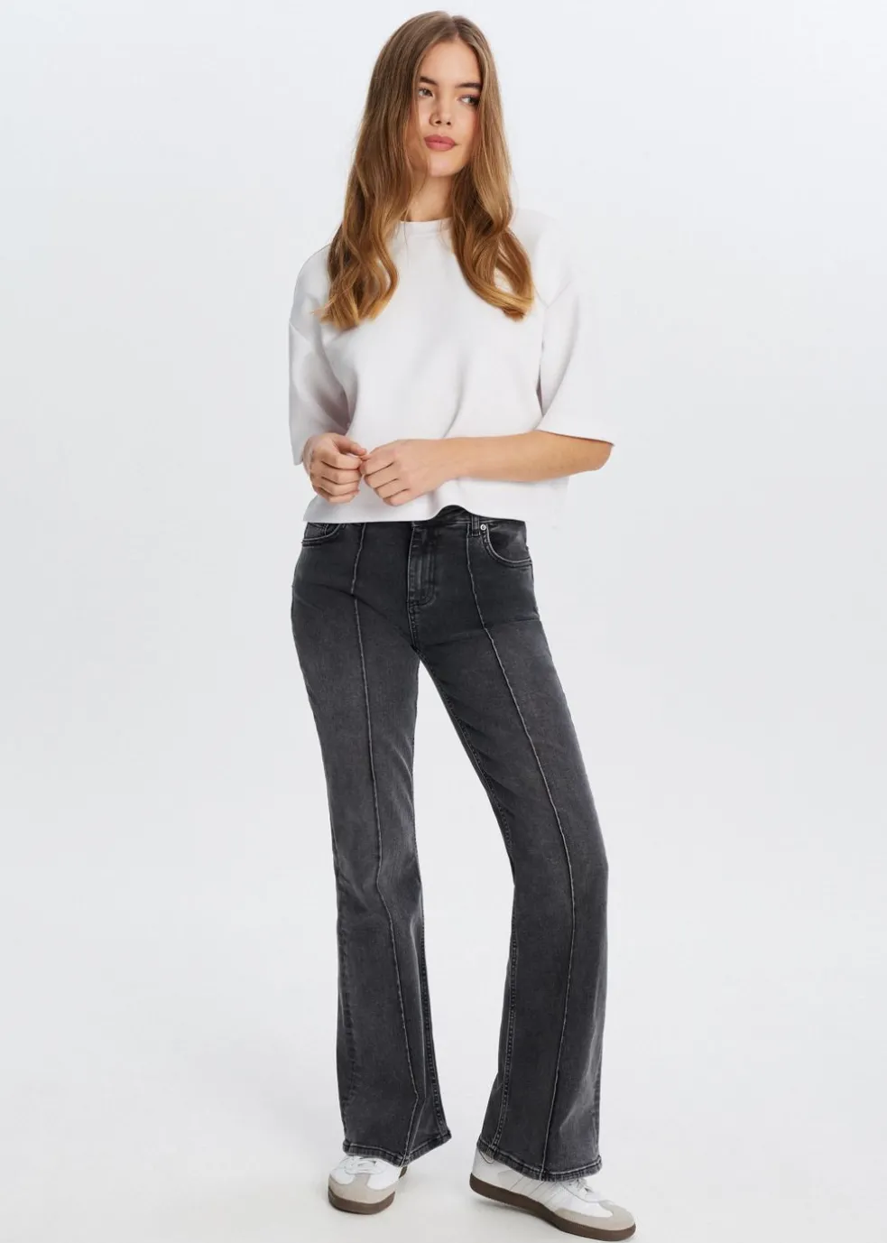 Flared jeans met pintuck