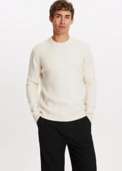 Gebreide trui pullover