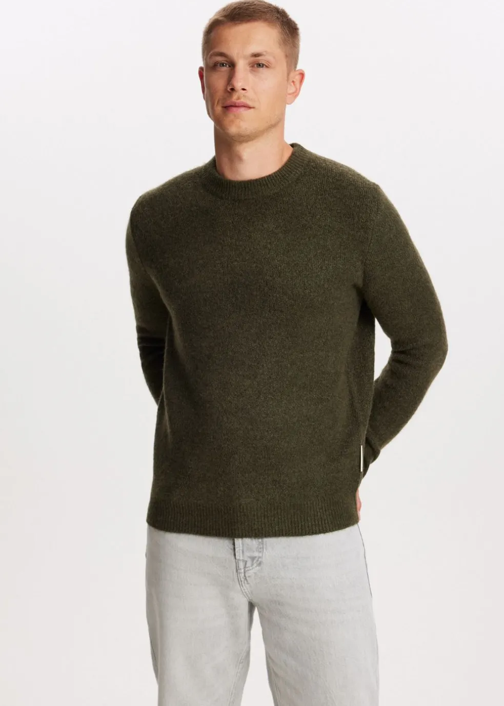 Gebreide trui pullover