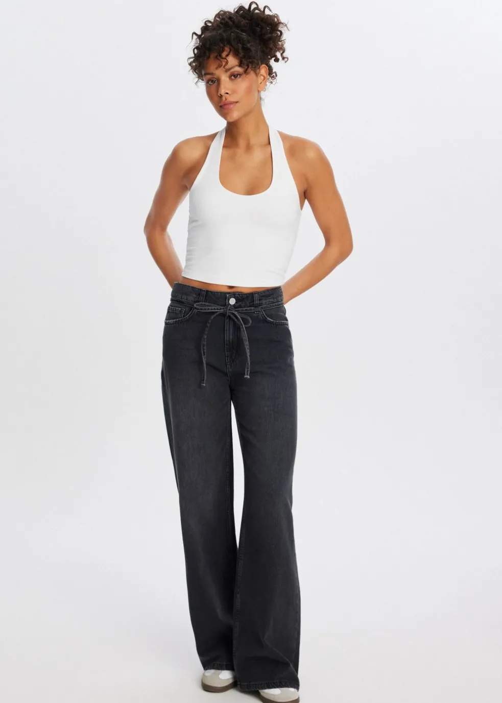Jeans met riem