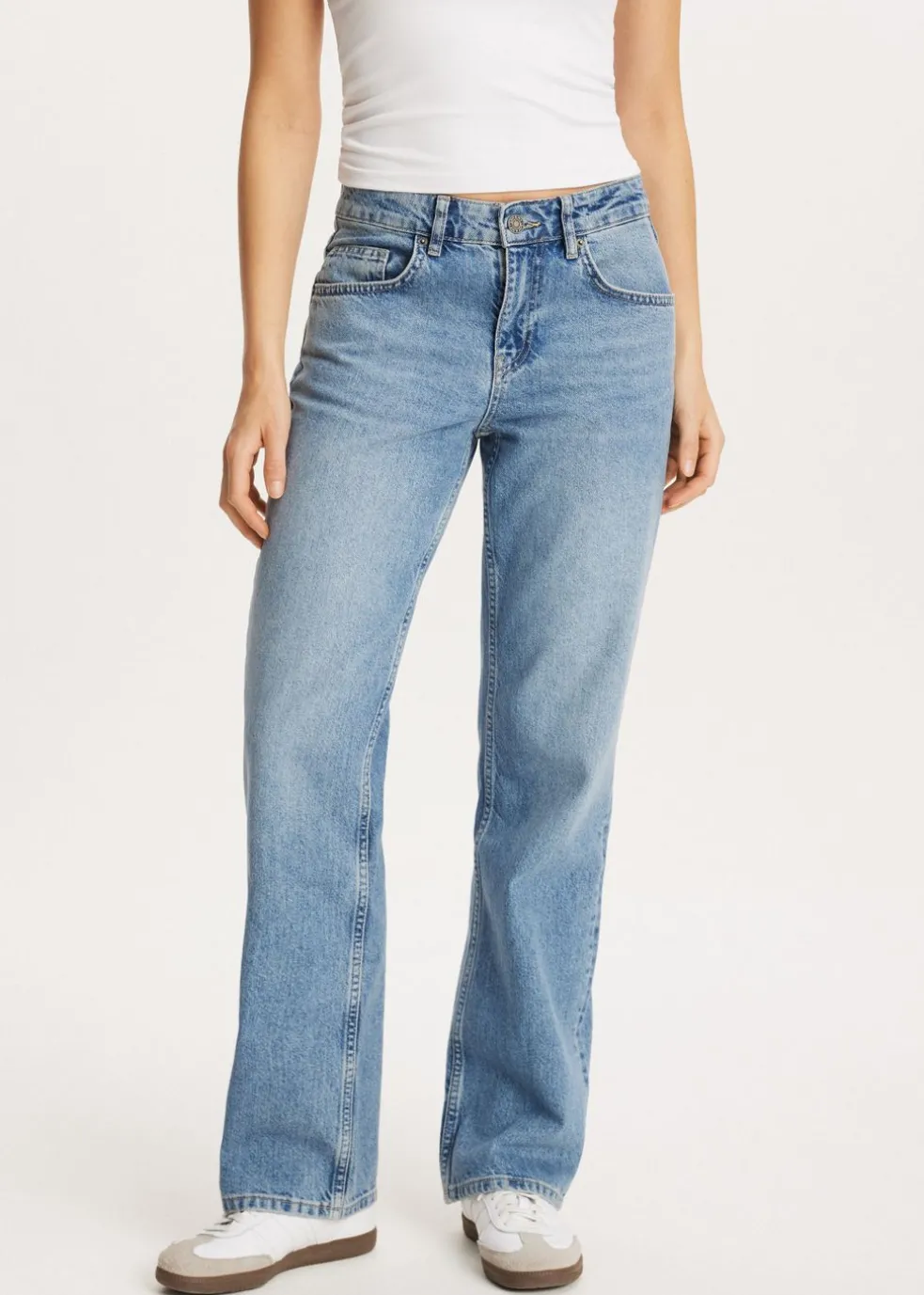 Jeans met sterren achterzakken