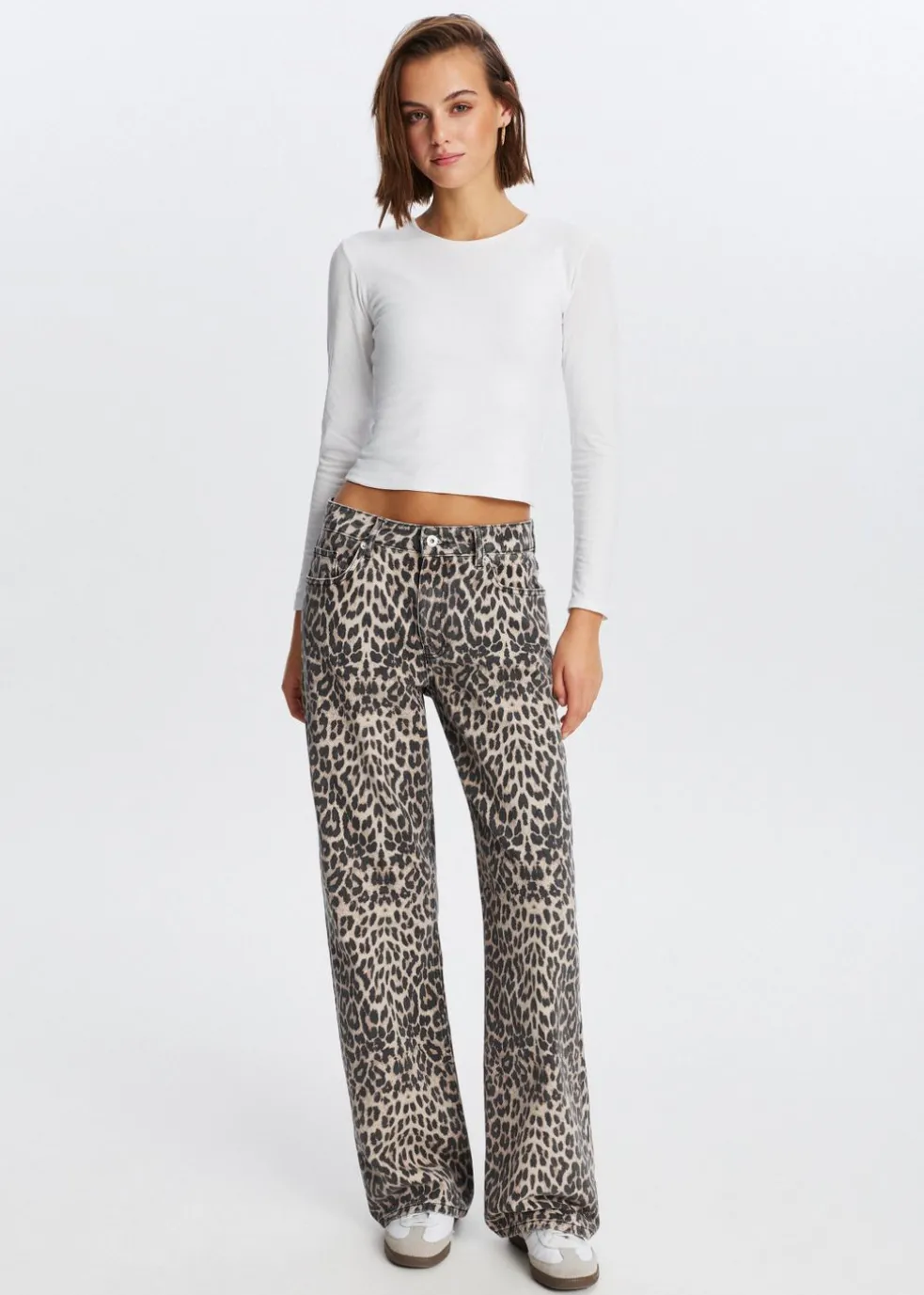 Leopard wide leg jeans
