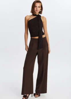 One shoulder top met sjaal