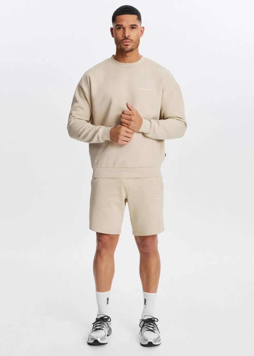 Oversized trademark sweater