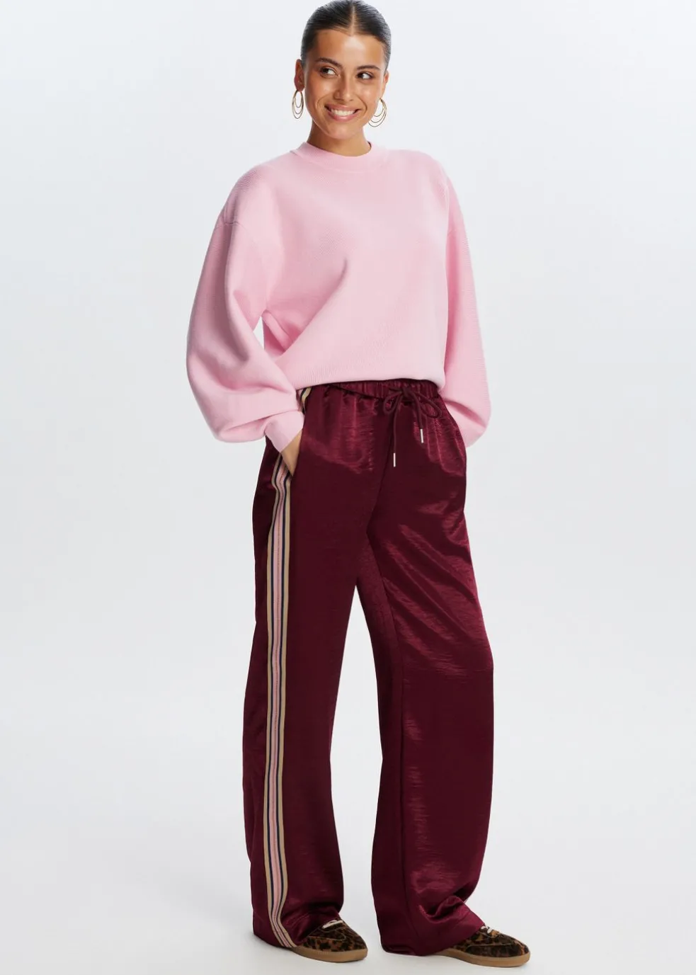 Satijnen broek met strepen