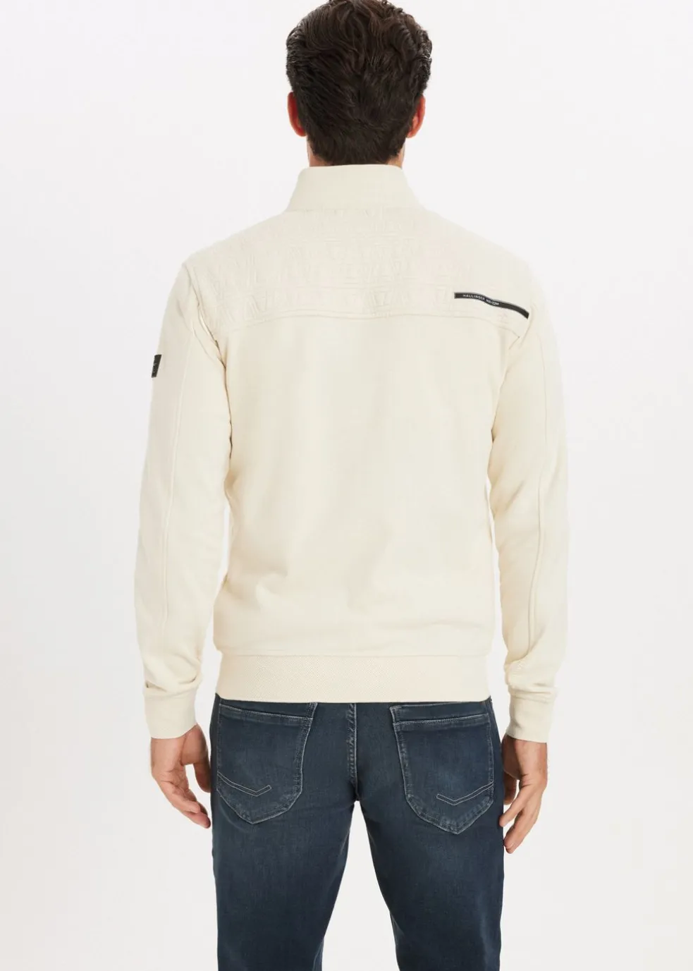 Sweater trail