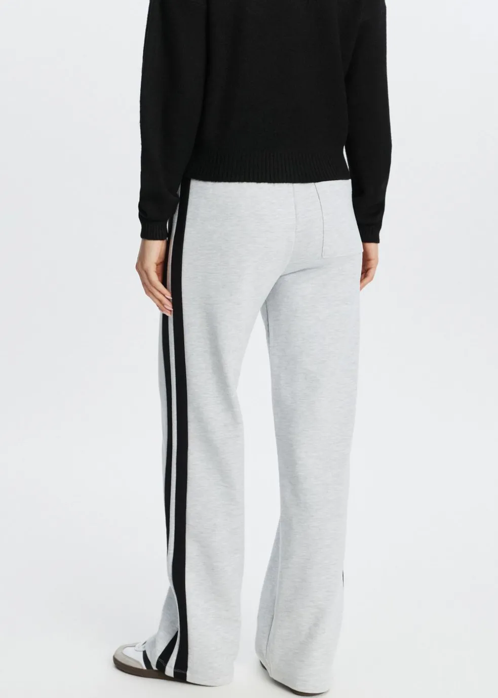 Sweatpants met streep