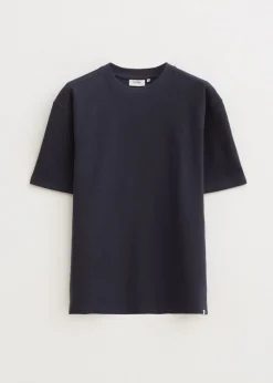 T-shirt essential
