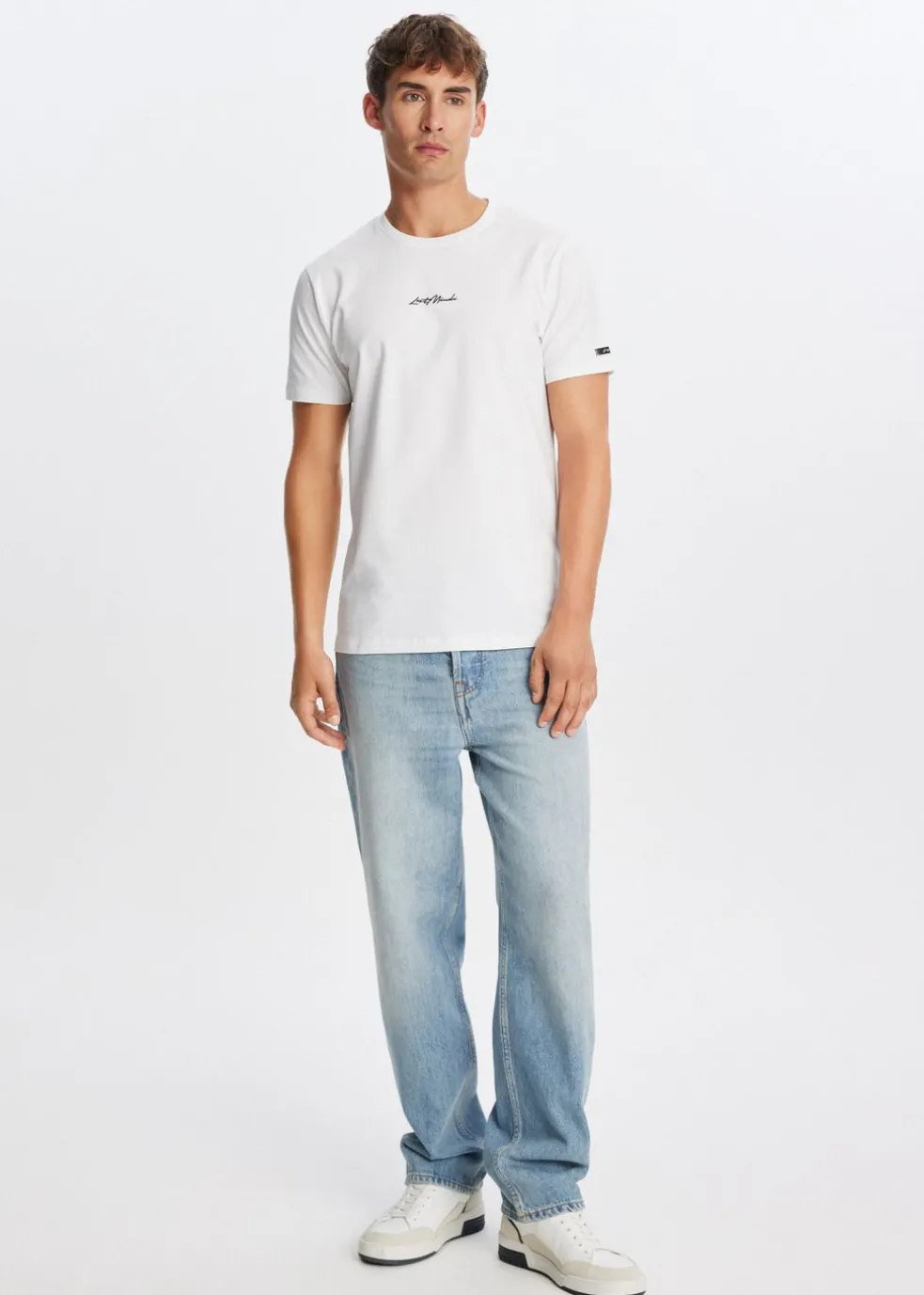 T-shirt met merk logo