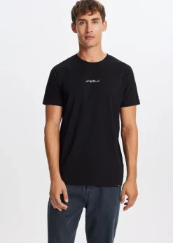 T-shirt met merk logo