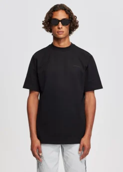 T-shirt staff