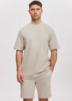 T-shirt staff