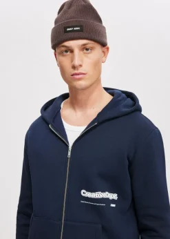Vest met print culture